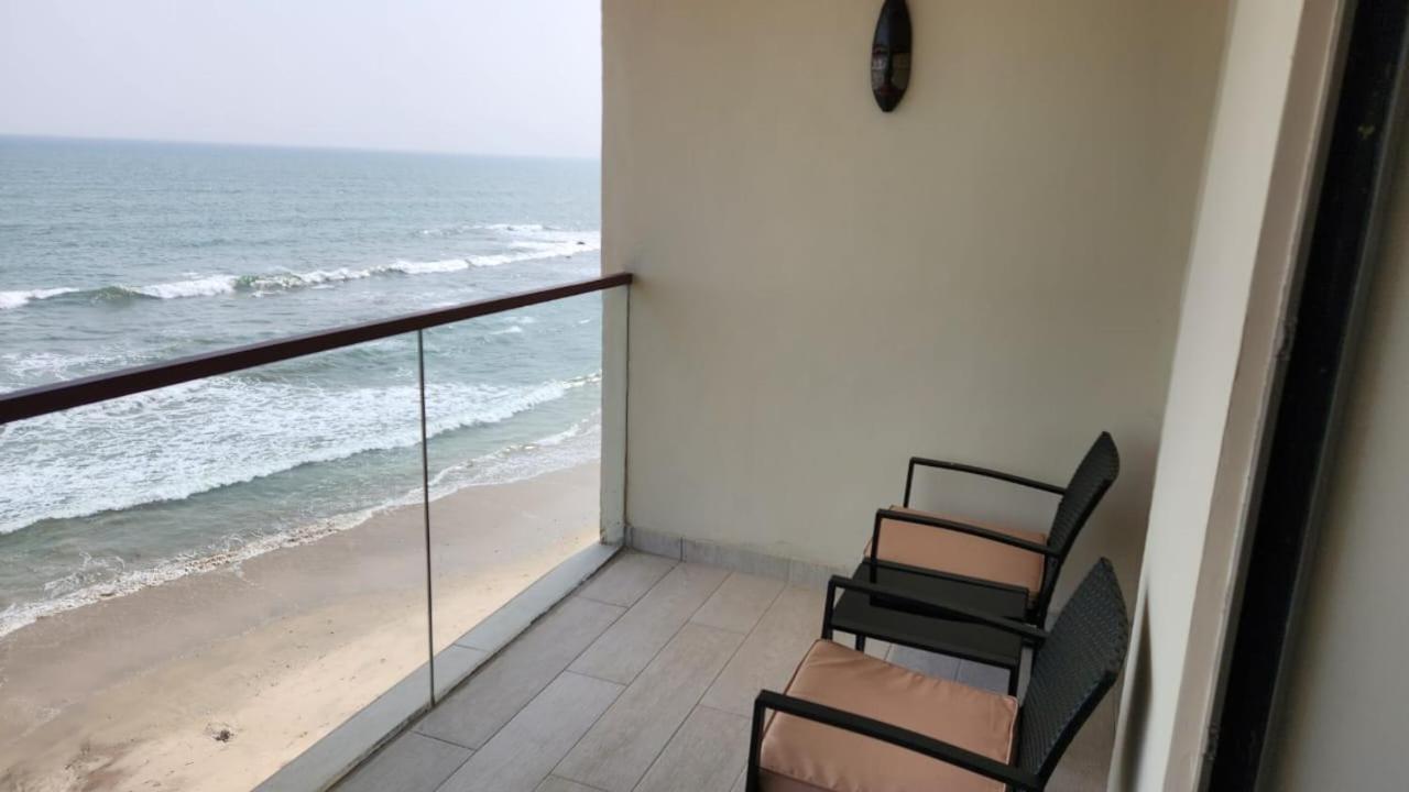 Serenity Terraces Beach, Hotel - Kokrobite Kültér fotó