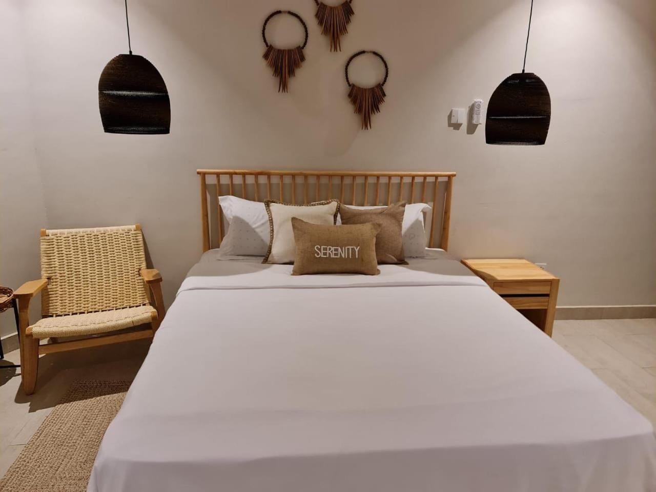 Serenity Terraces Beach, Hotel - Kokrobite Kültér fotó